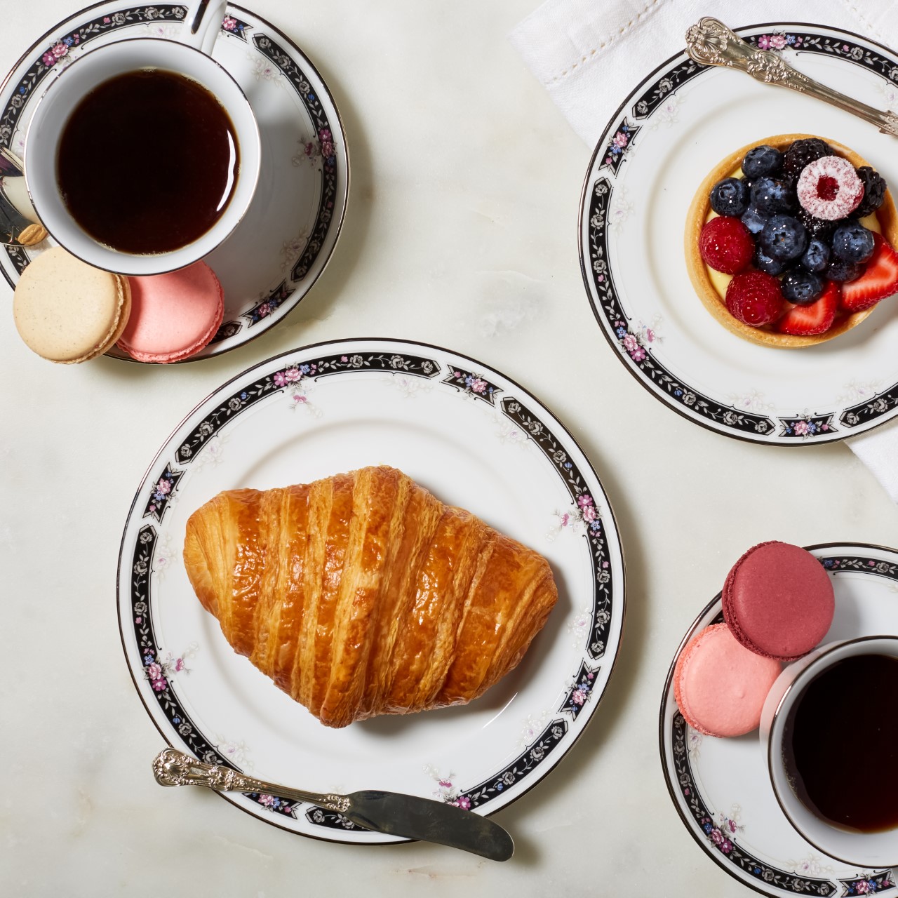 thumbnail_Croissant - Bisous