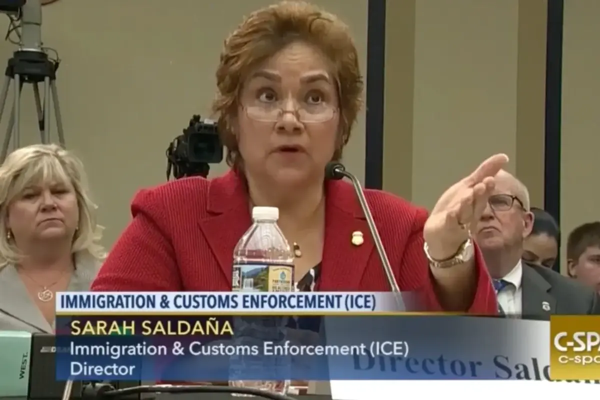 Sarah_Saldana-1200x800